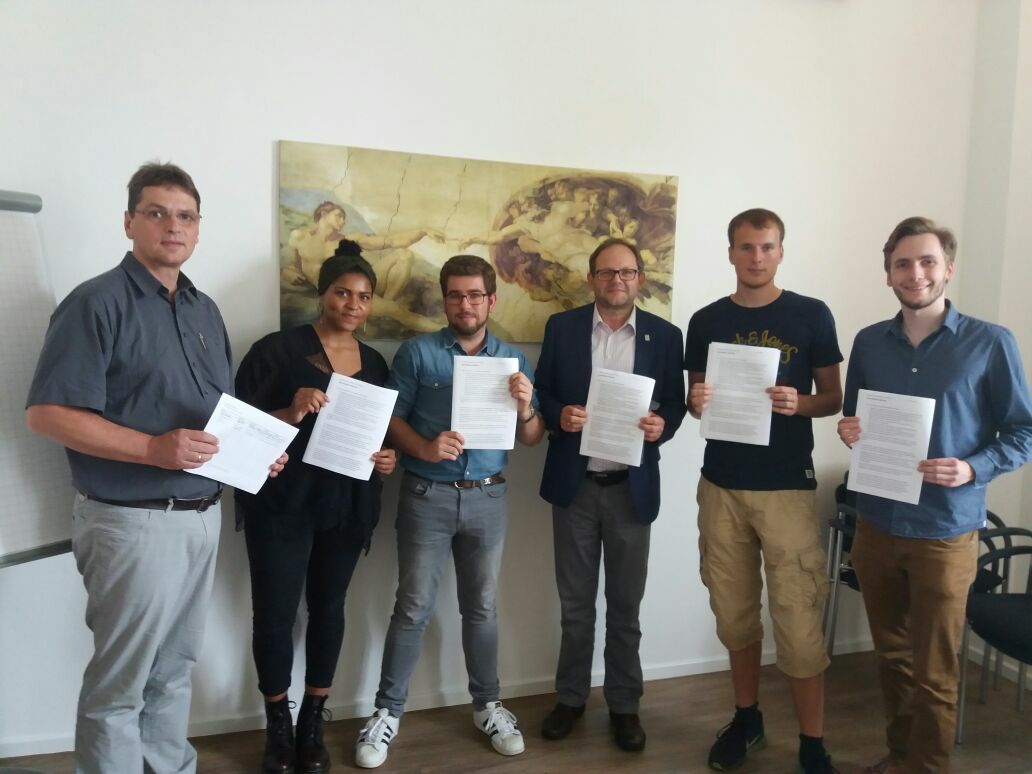 Jusos Kreis Wesel und Vertreter des Bündnisses.